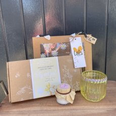 3004202602 Cadeautasje gevuld met blij met jou zaadjes