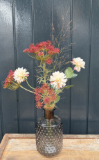 2210202603 Fles met zijdenbloemen bordeaux creme
